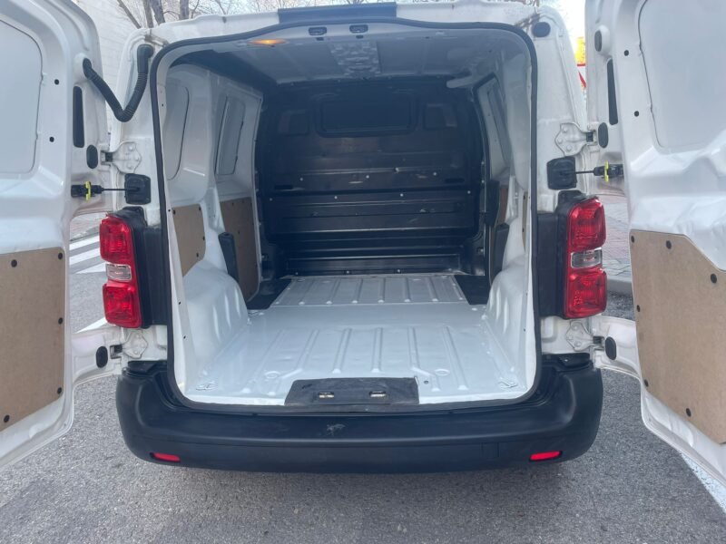 TOYOTA PROACE BHVB-B2A01A(1E)