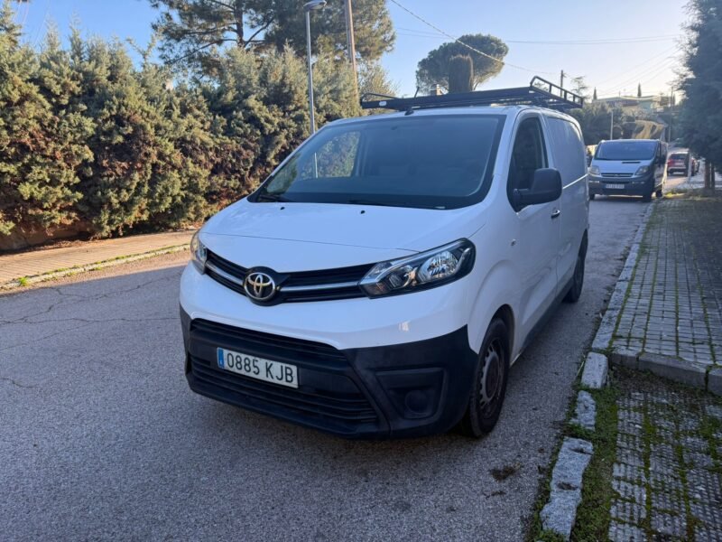 TOYOTA PROACE Comfort
